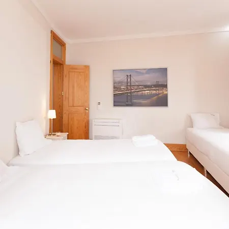 Flh Cais Sodre Spacious * Lizbona