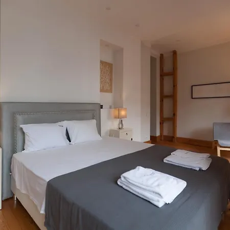 Flh Cais Sodre Spacious Apartman *